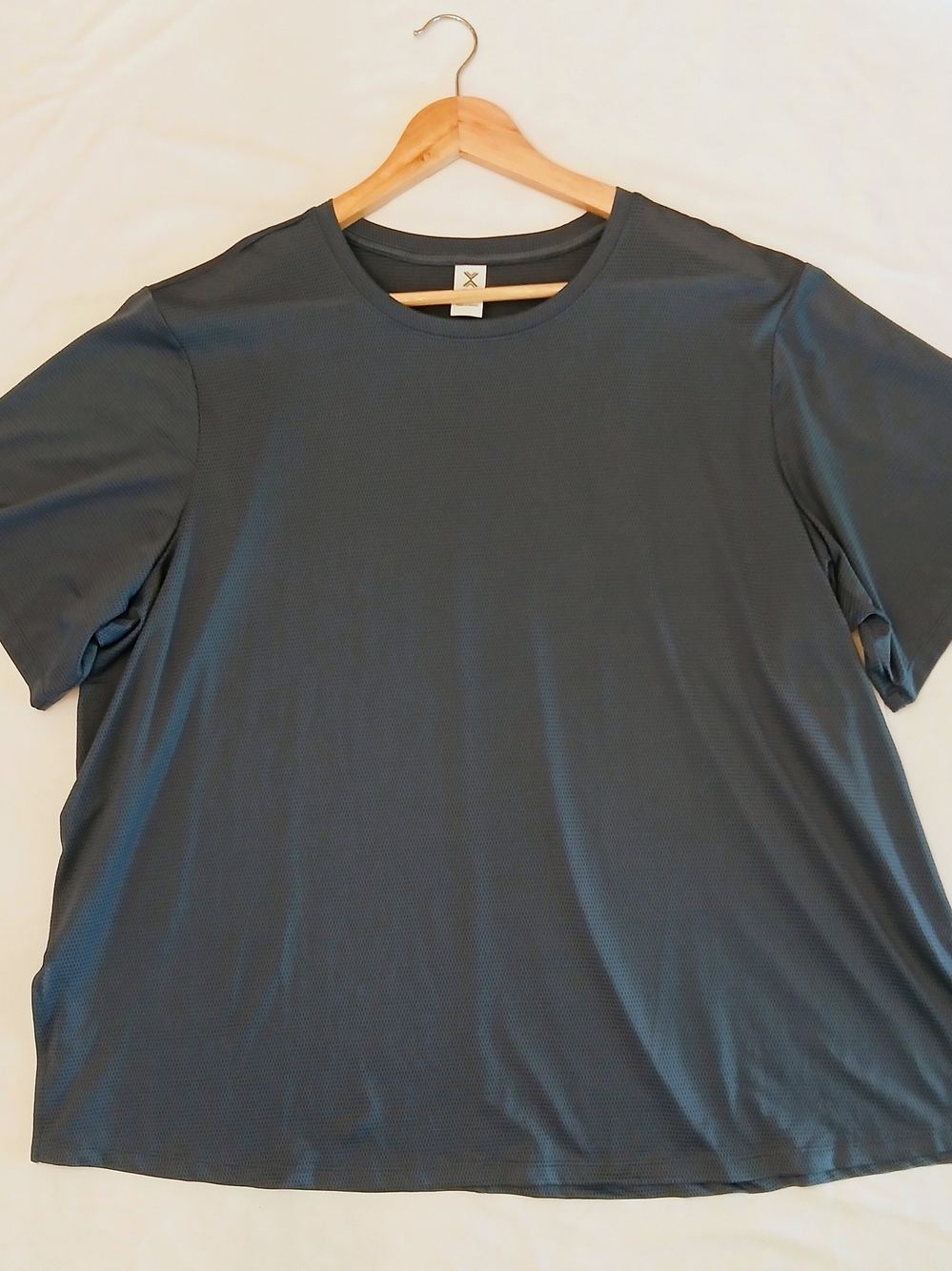 NWT Xersion Men’s XXL Short Sleeve Activewear Mesh T-Shirt Gray Blue
